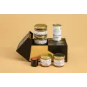 Coffret gourmand Le trésor – Foie gras, terrines artisanales, tartinables de canard et confiture de myrtille